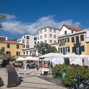 https://central-studio-in-funchal-3n.madeira-islandshotels.com